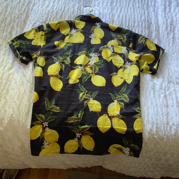 Summer Shirt - Picture 2 of 4